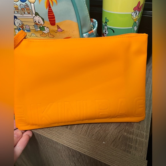 Donald Duck 90th Anniversary Beach Mini Backpack, Corkcicle Bottle, Bikini Bag - Picture 6 of 7